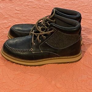 Bass boots for men